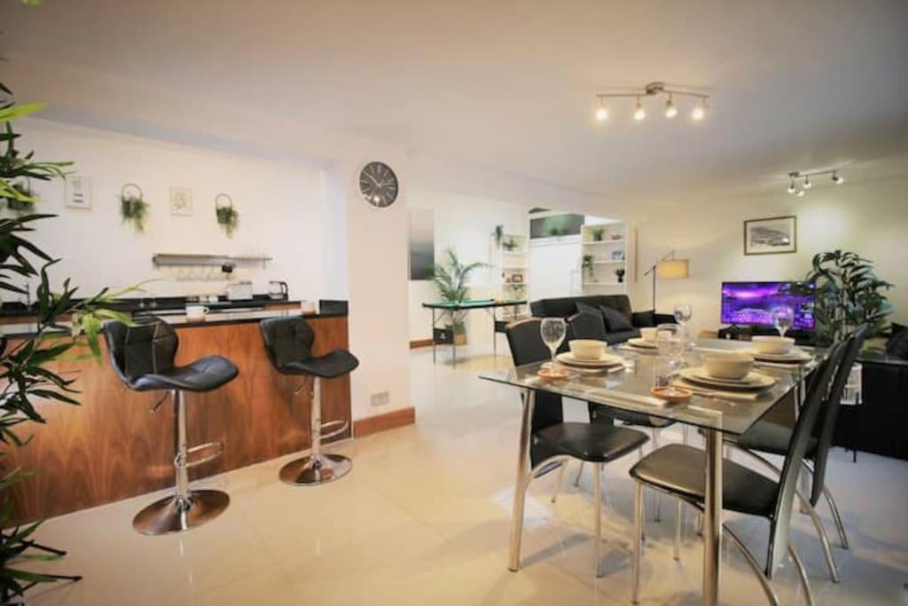 Ty Glas Mews By Promise Apartment *