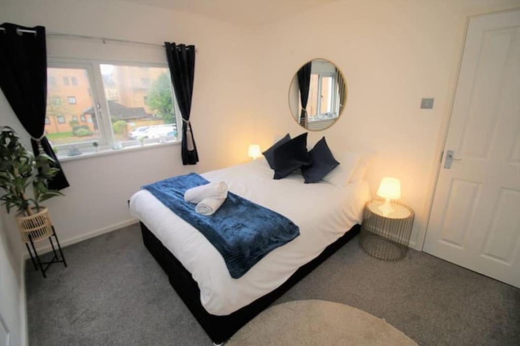 Ty Glas Mews By Promise Apartment Cardiff