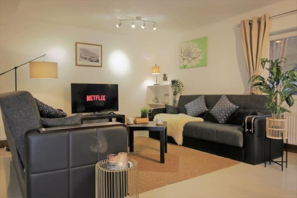 Ty Glas Mews By Promise Apartment