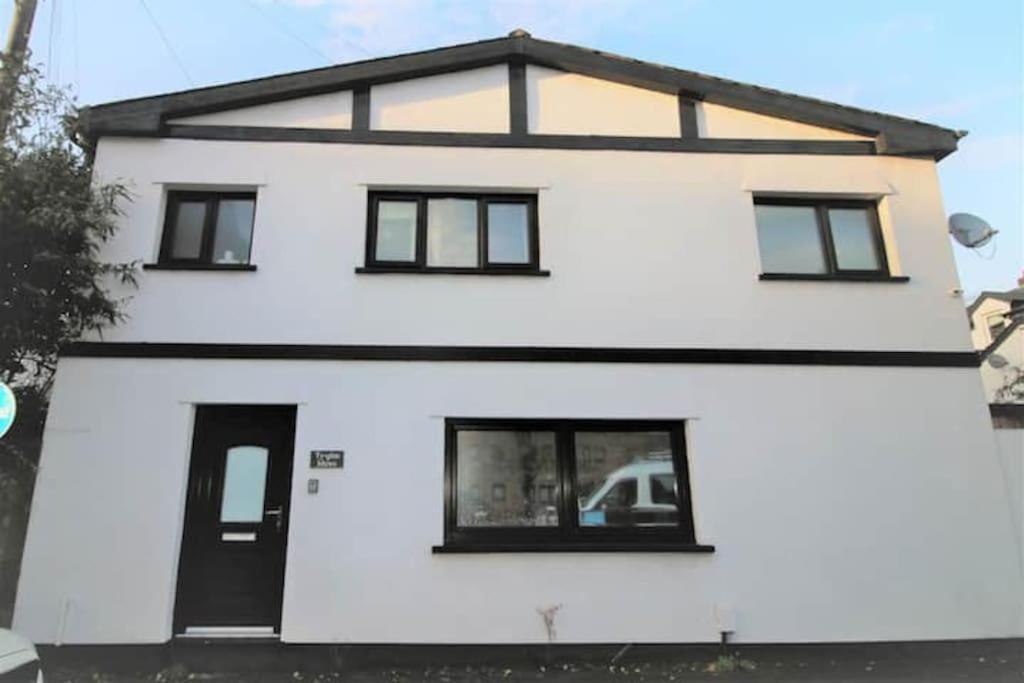 Ty Glas Mews By Promise Apartment Cardiff