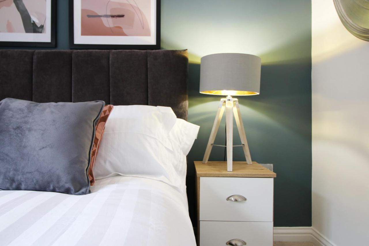 K Suites - City-centre 4 Bed House - 2 Free Parking Cardiff