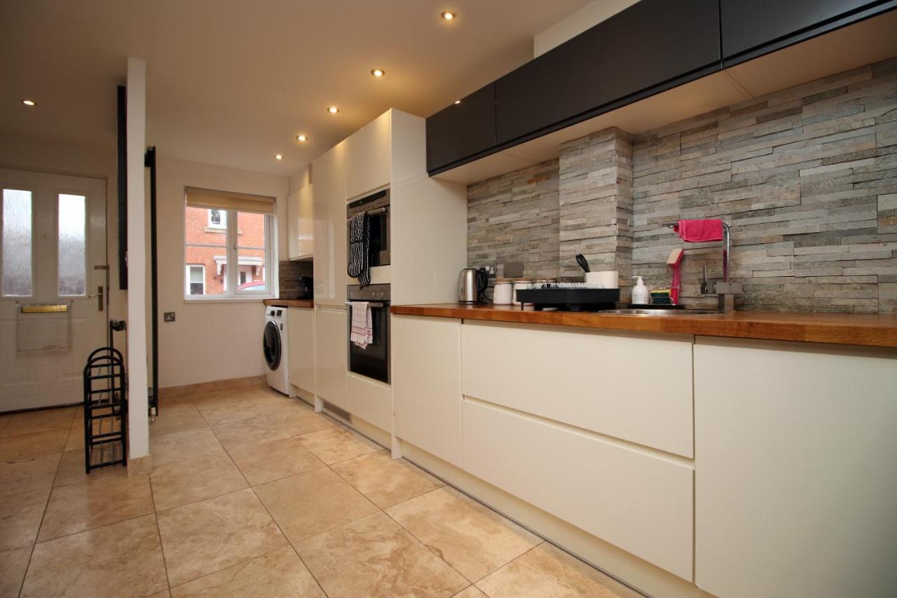K Suites - City-centre 4 Bed House - 2 Free Parking * Cardiff