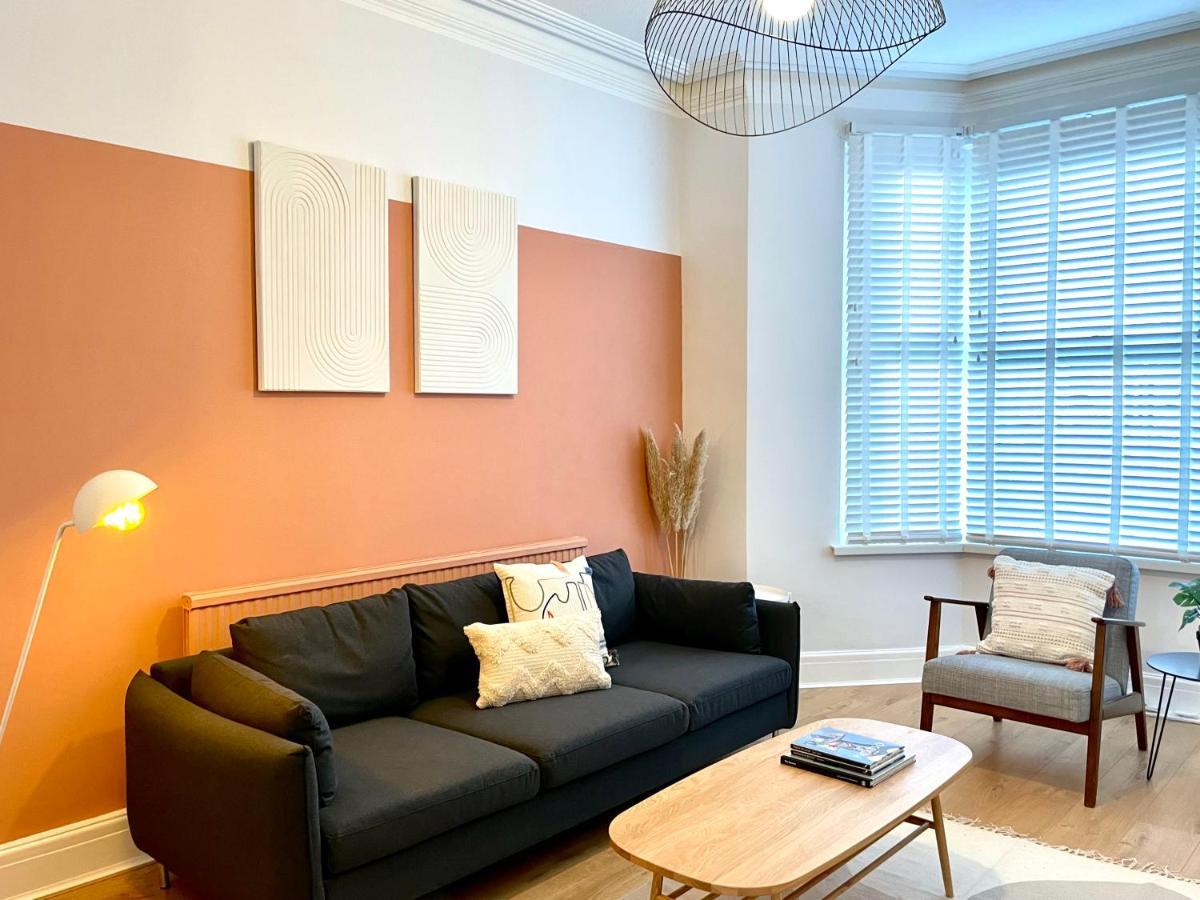 Holiday home Taffs Mead House Location, Nr Stadium, Family Friendly! *