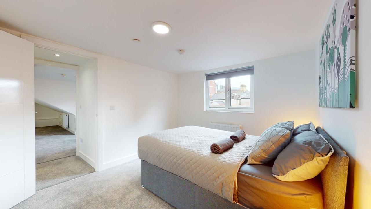 Cozee Apartments, Centre