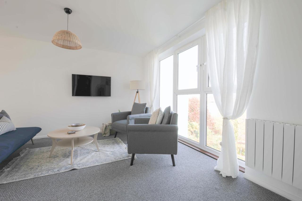 Stayright 2bed Overlooking Water With Free Parking And 2 Bathrooms * Cardiff