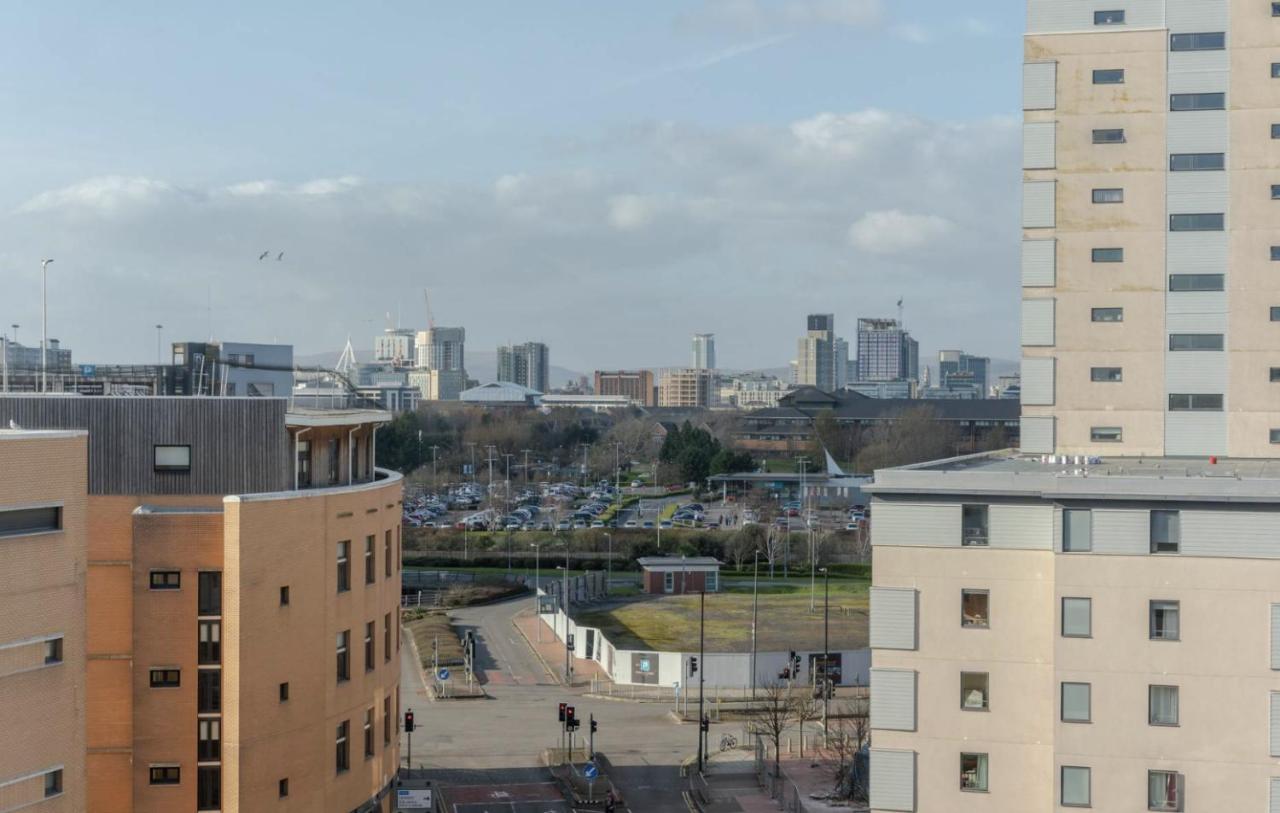 Water View Apartment- 2 Bed - Bay - Free Parking!! Apartment Cardiff
