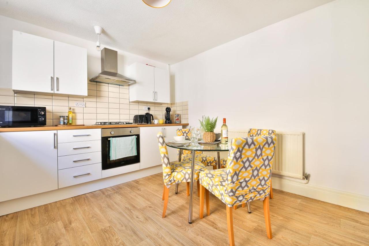 Stayright 2 Bed Flat- 10 Mins Walk To Castle & Centre Apartment Cardiff