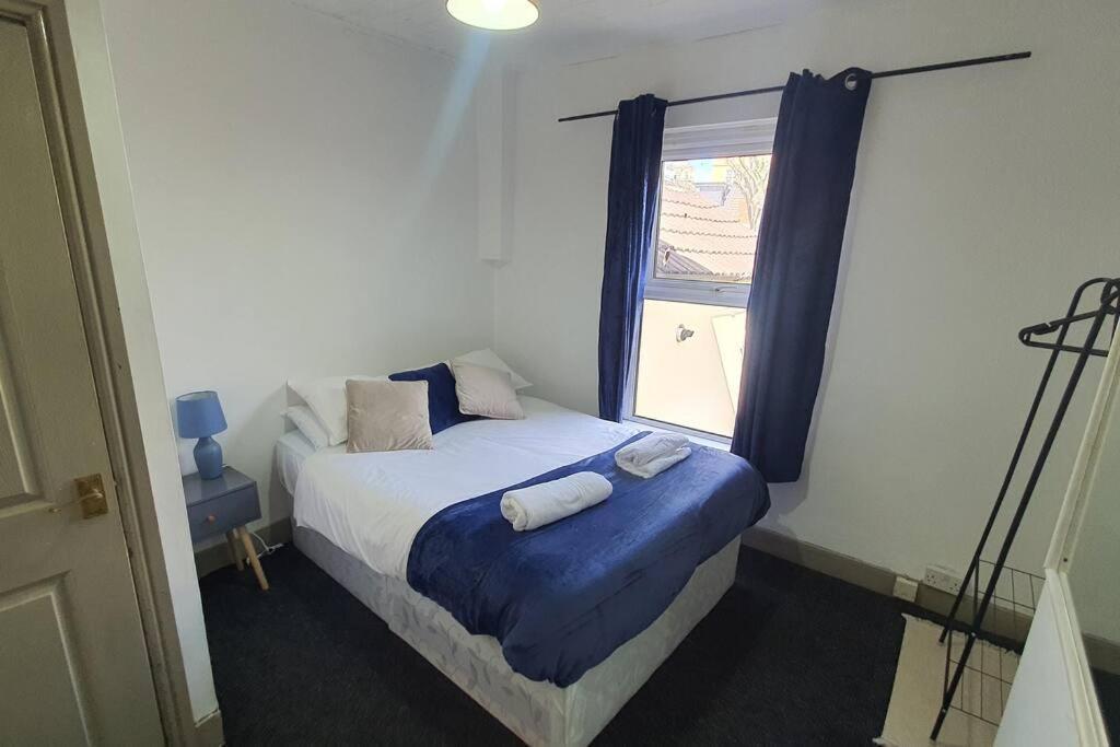 Free Netflix, Large House, Great Price
