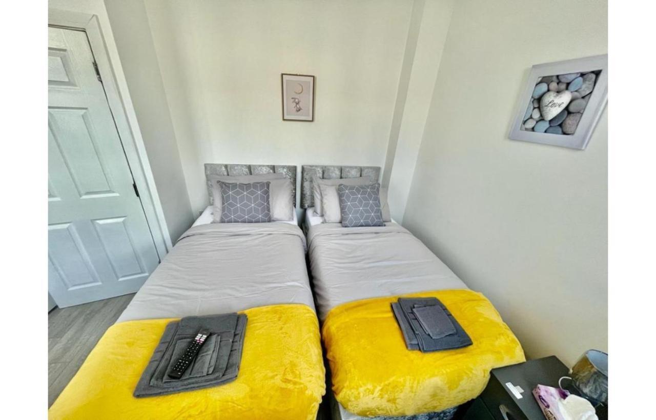 City Centre Apartment- Penarth Road Apartment Cardiff