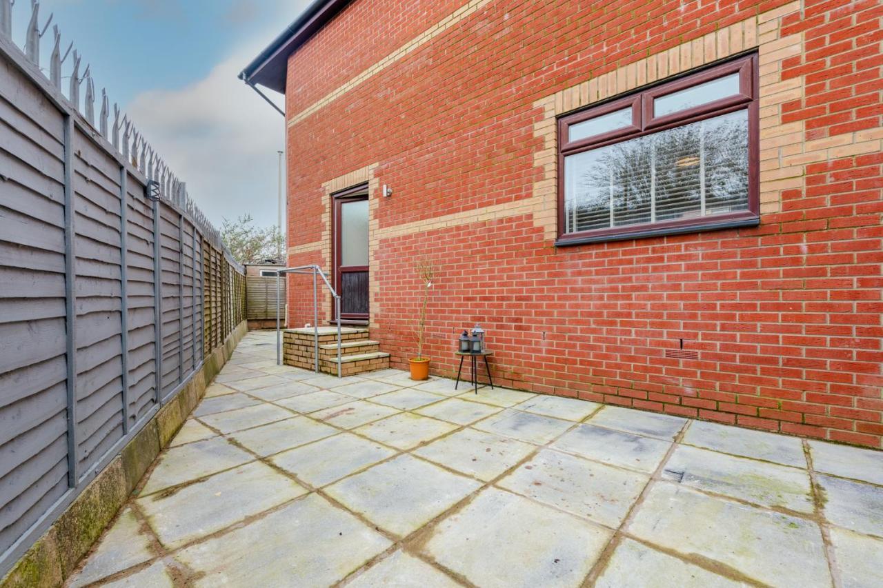 Stayright- 2 Bedroom House, Centrally Located & Close Walk To Centre Apartment Cardiff