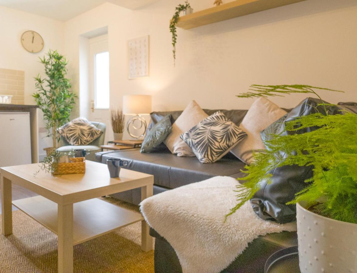 Principality - Two Bed By Promise Apartment