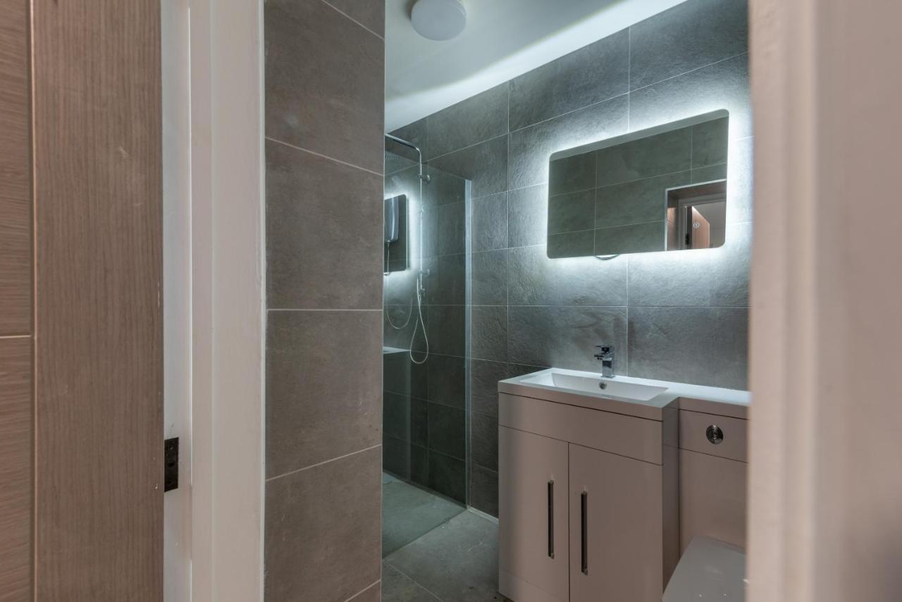 Luxe Living *
