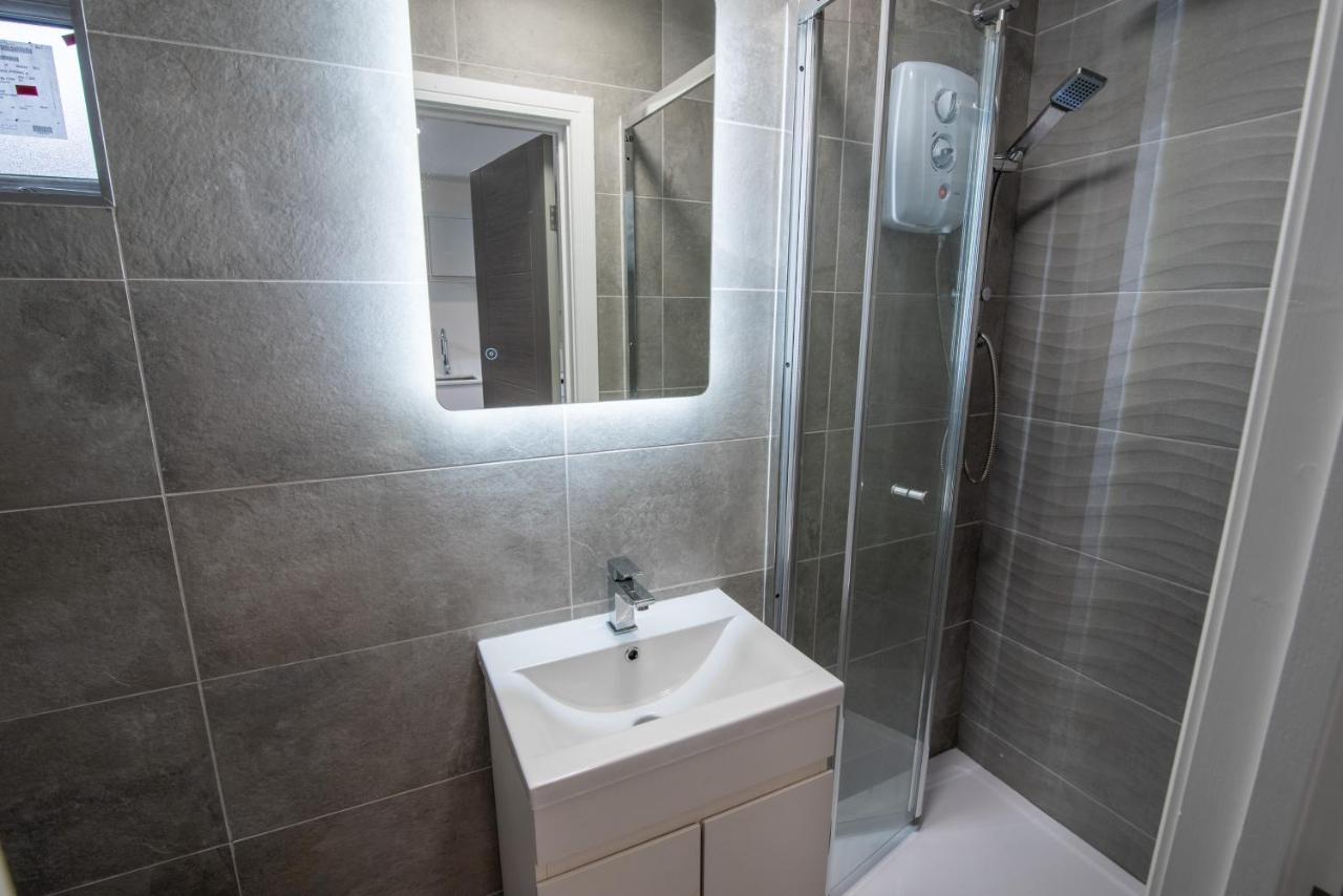 Luxe Living Apartment Cardiff