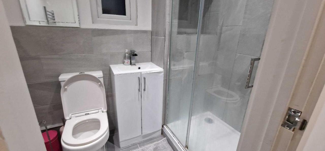 Sapphire Strathnairn Homestay *
