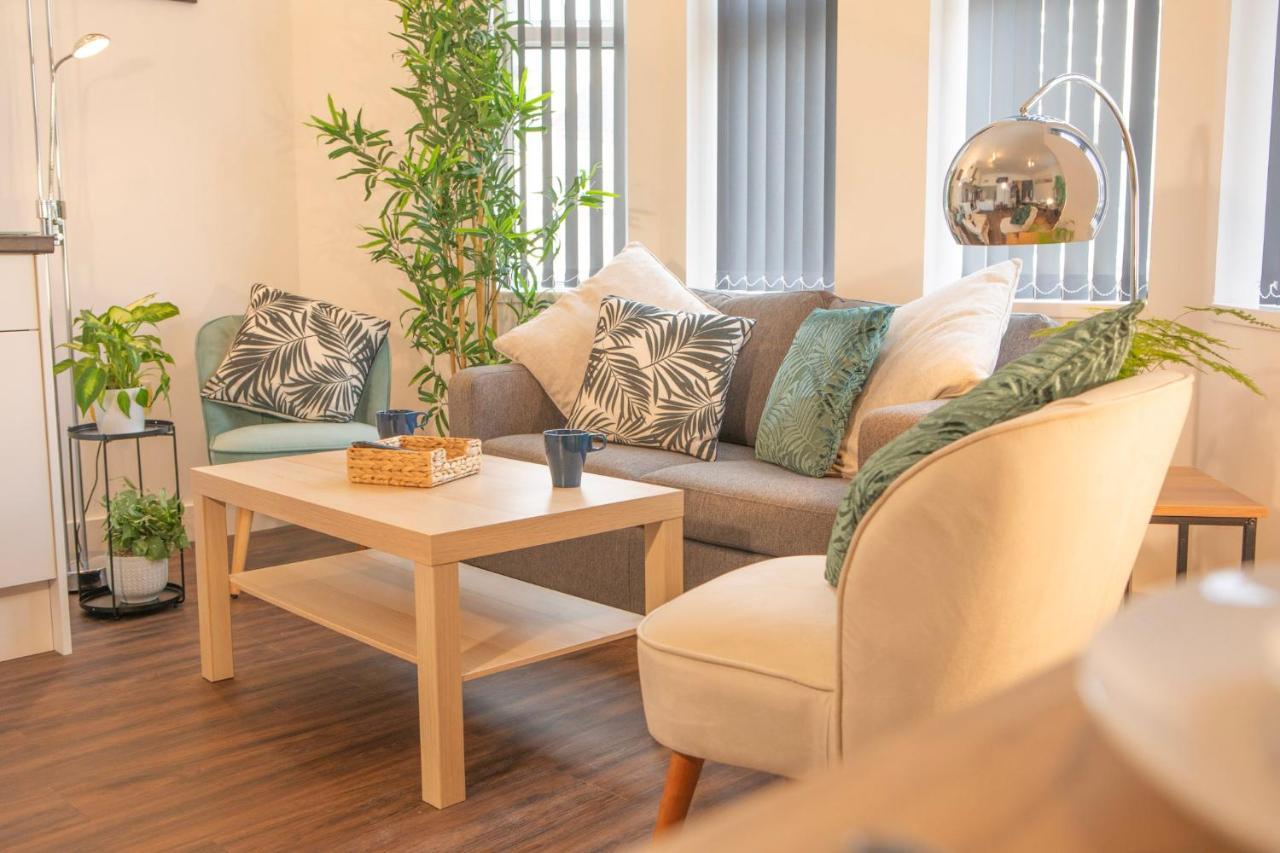 Principality Suites; Three Bed By Promise Cardiff