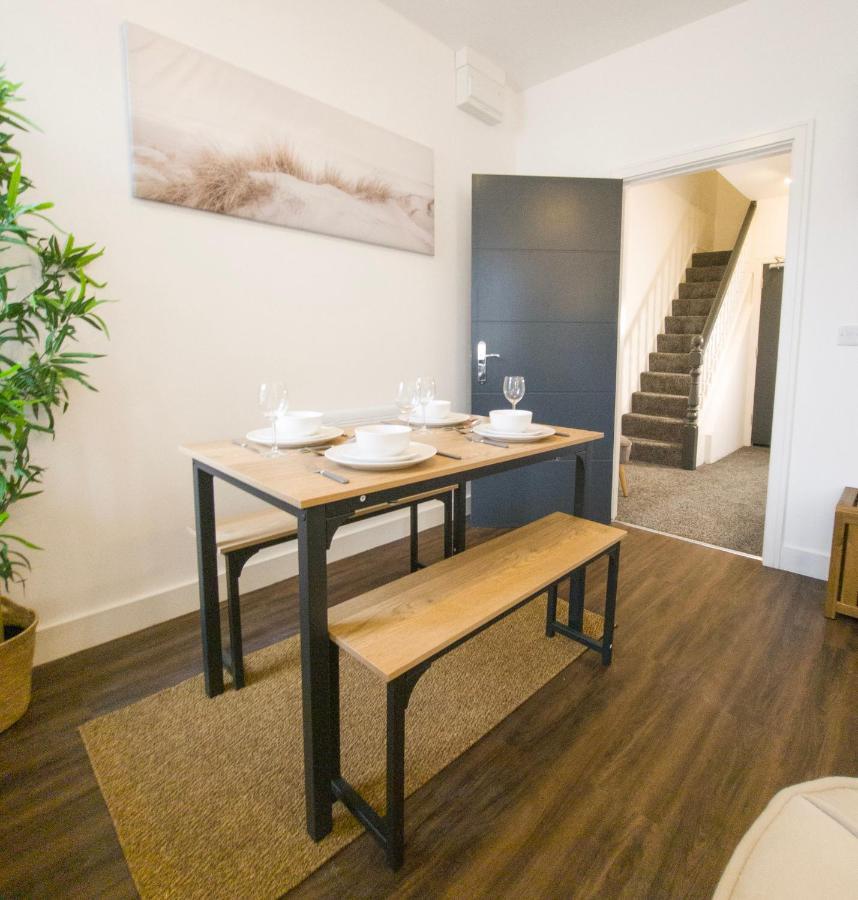 Principality Suites; Three Bed By Promise * Cardiff