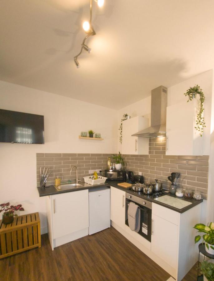 Principality Suites; Three Bed By Promise Apartment