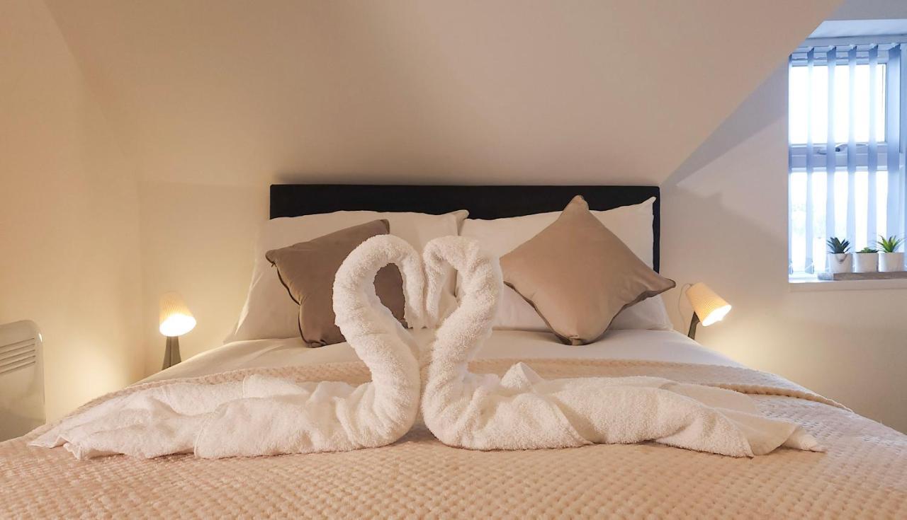 Principality Suites; Three Bed By Promise * Cardiff