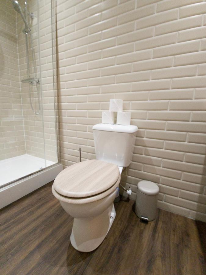 Principality Suites; Three Bed By Promise Apartment Cardiff