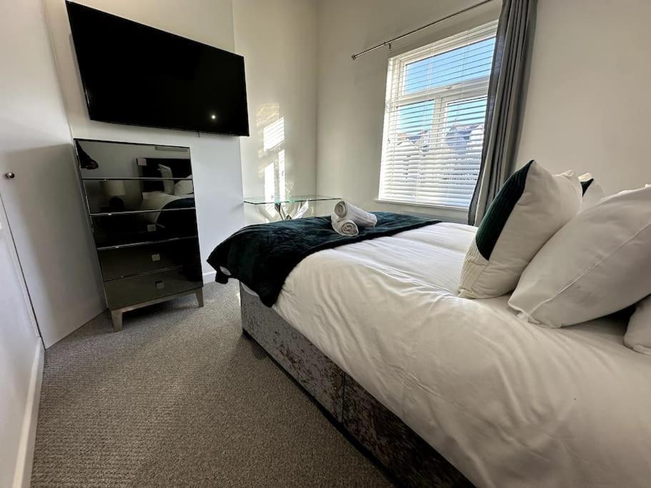 Cosy 1 Bedroom In Apartment *