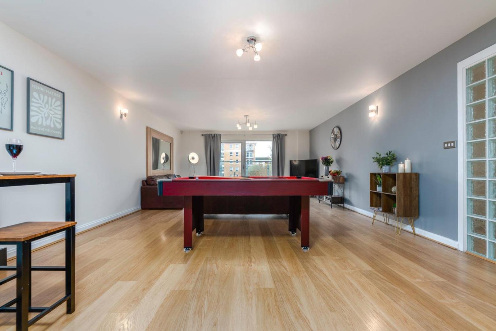 Apartment Cozy 2br Retreat | Prime Location