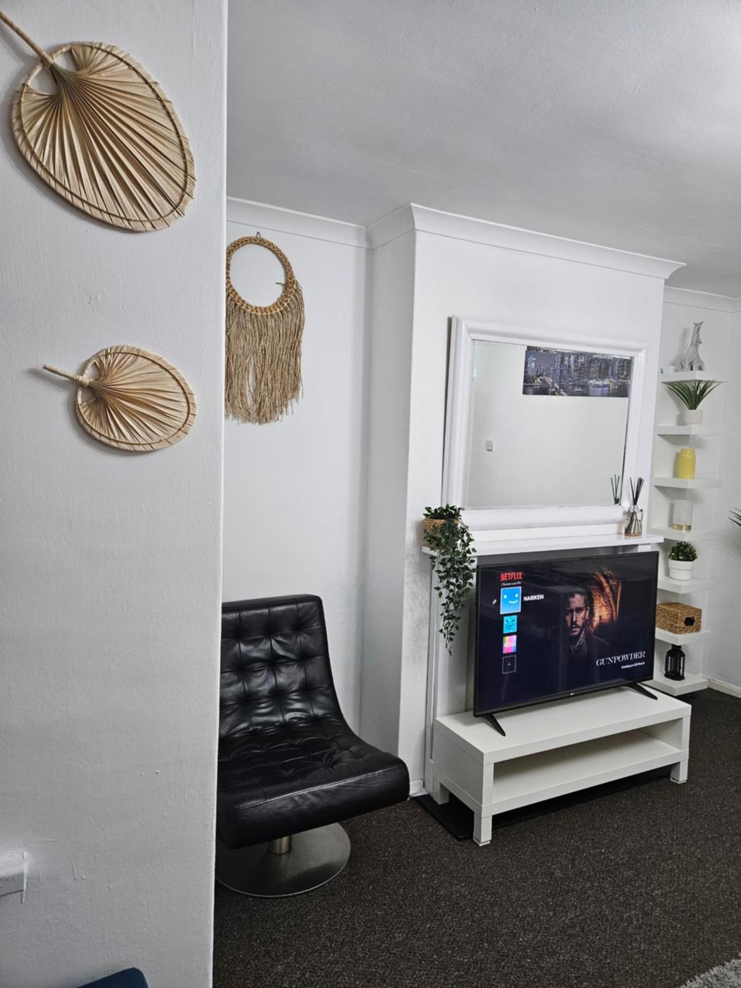 Nariken Apartments, Cardiff
