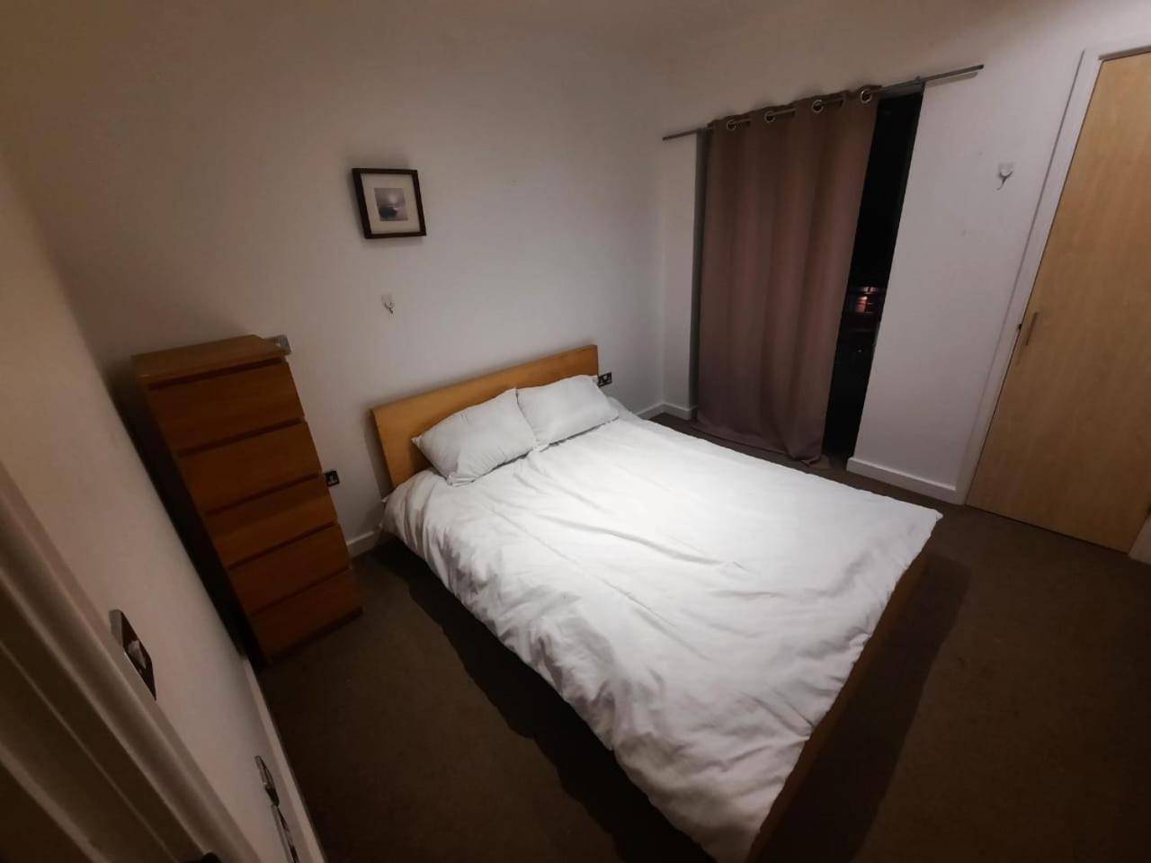 Homestay In Center - Swiftstay Cardiff