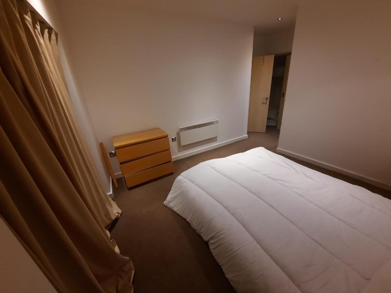 Homestay In Center - Swiftstay Cardiff