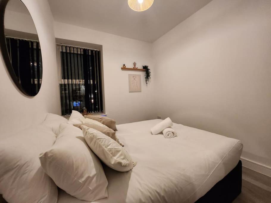 Supervalue 6 - Fast Wifi, Linen, Keyless Entry, Only 10 Mins - By Promise