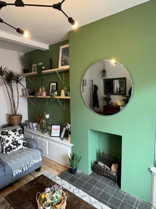 Holiday home Just The Splott! Sleeps 6, 8 Mins To Stadium.