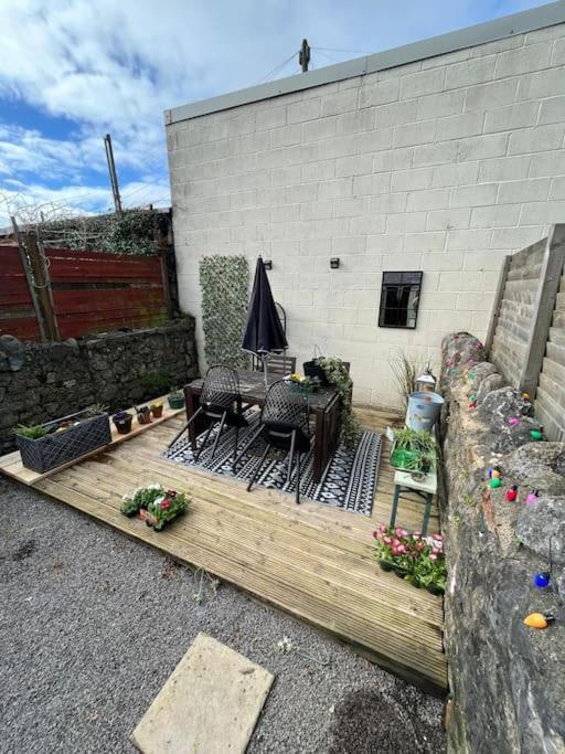Just The Splott! Sleeps 6, 8 Mins To Stadium.