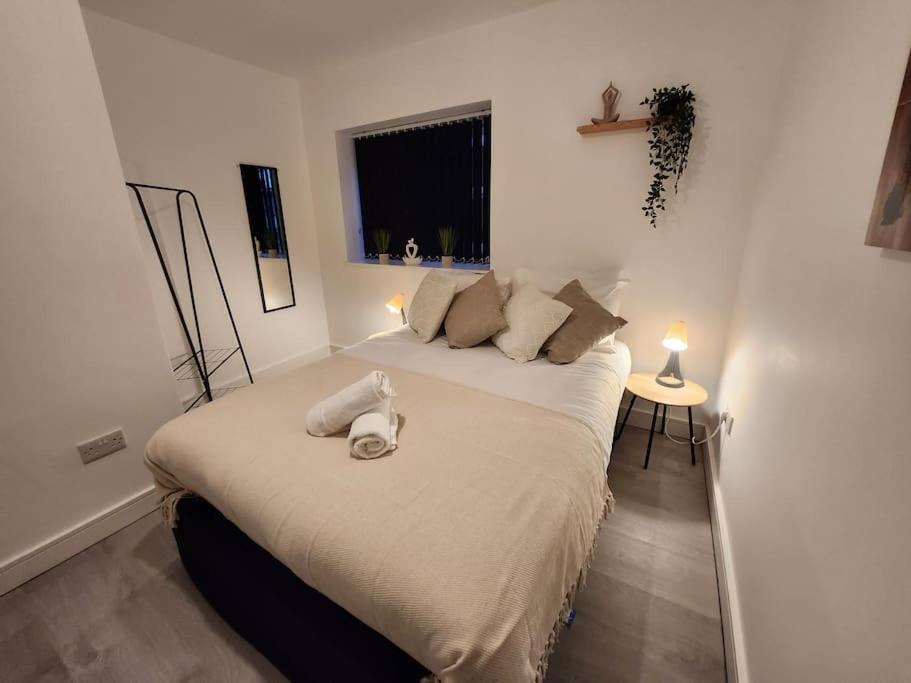 Flat 5 - 10 Min To Centre By Promise Apartment *