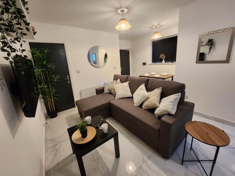 Flat 5 - 10 Min To Centre By Promise Apartment