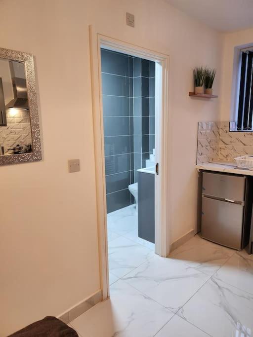 Apartment Flat 5 - 10 Min To Centre By Promise