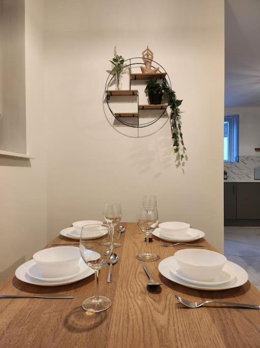 Flat 5 - 10 Min To Centre By Promise Apartment *