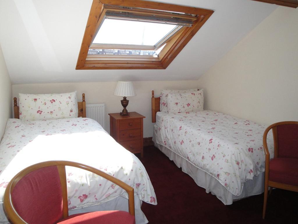 Riverside Bed & Breakfast 3*