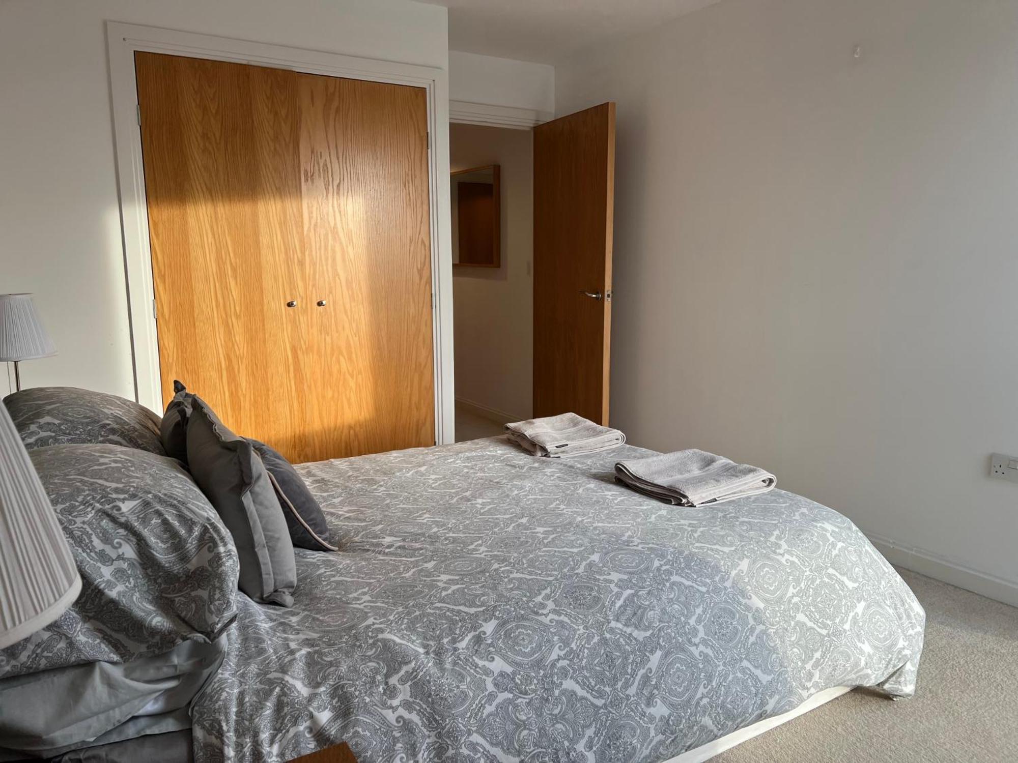 Cosy Bay 5 Mins To Centre Apartment *