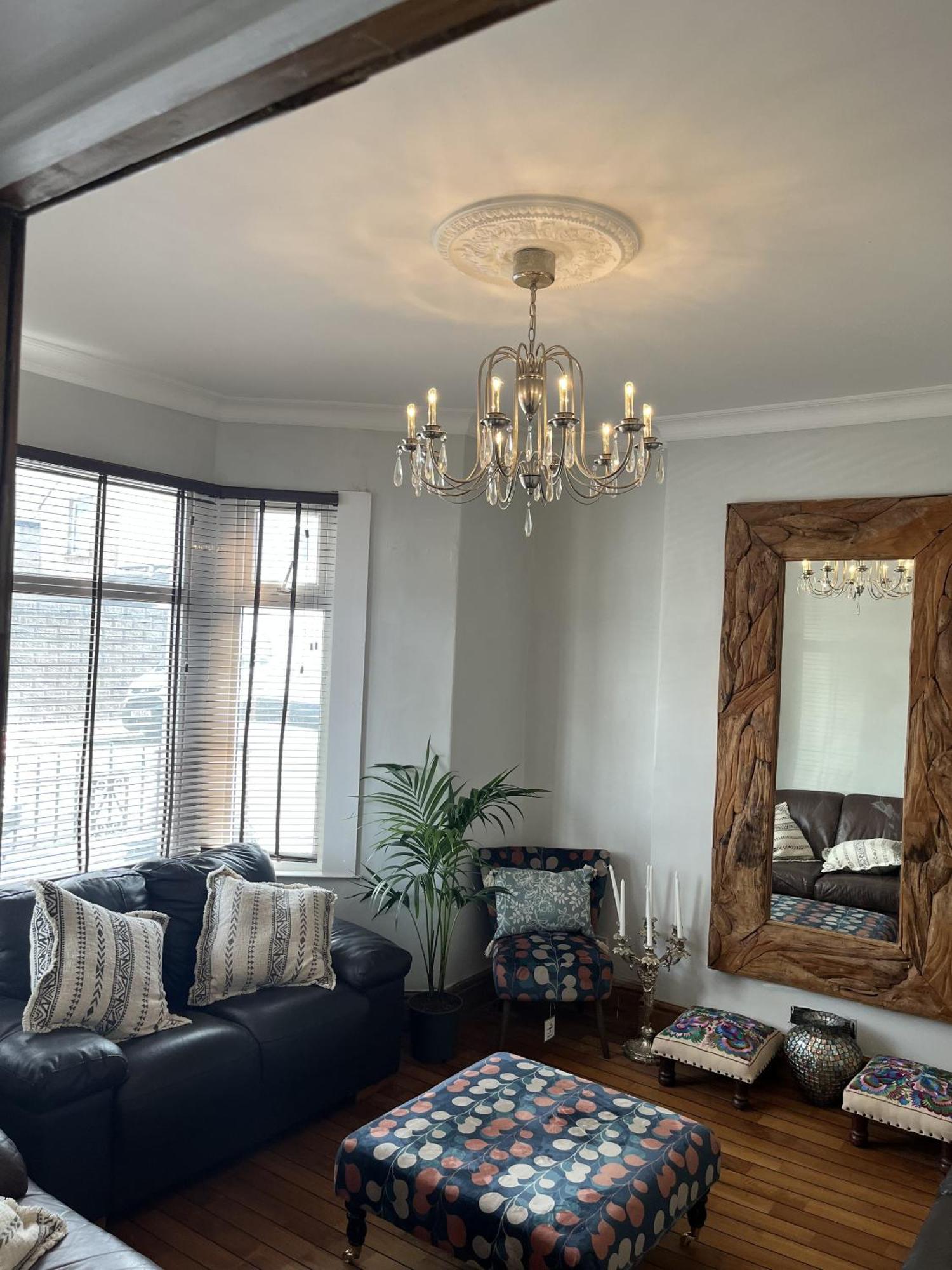 Adanhouse-stockland Spacious 5 Bedroom House Sleeps 12 Private Garden *