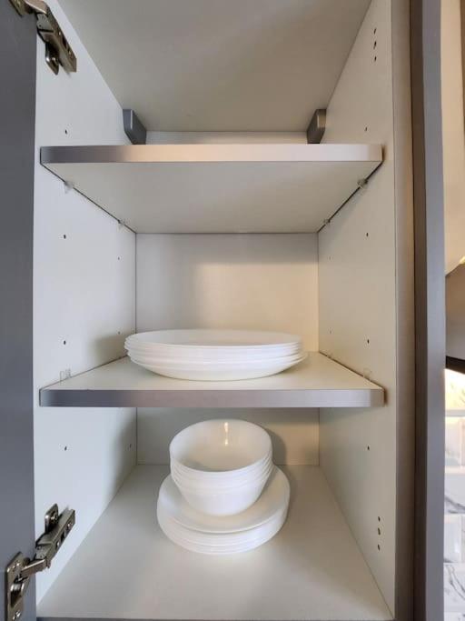 Flat 8 - 10 Min To Centre By Promise Cardiff