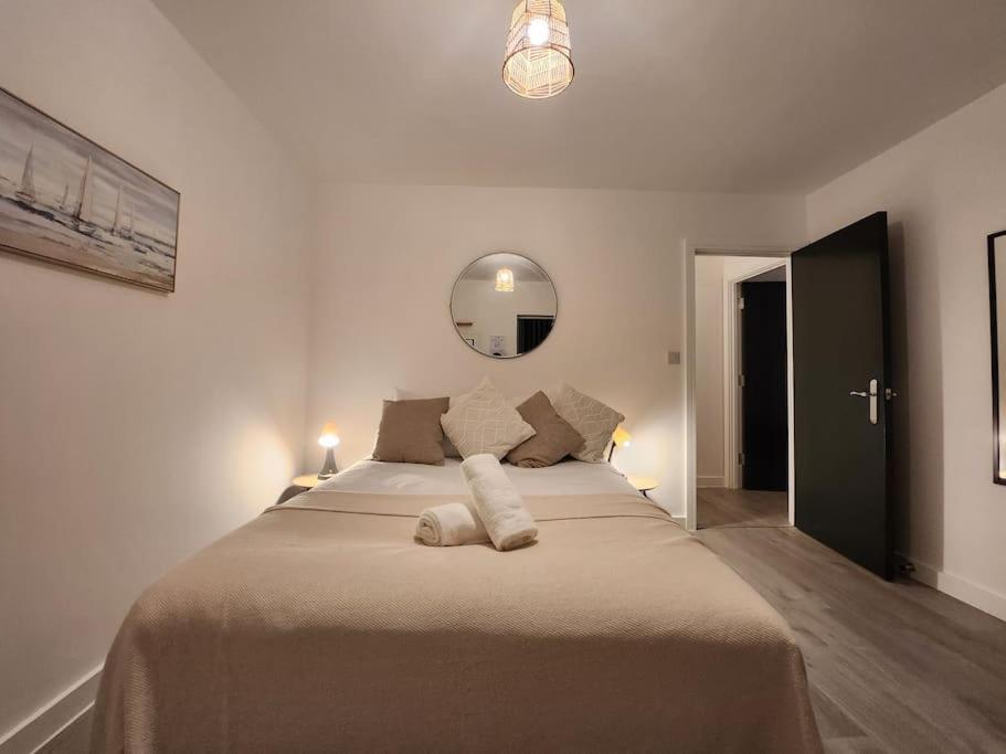 Flat 8 - 10 Min To Centre By Promise Apartment Cardiff