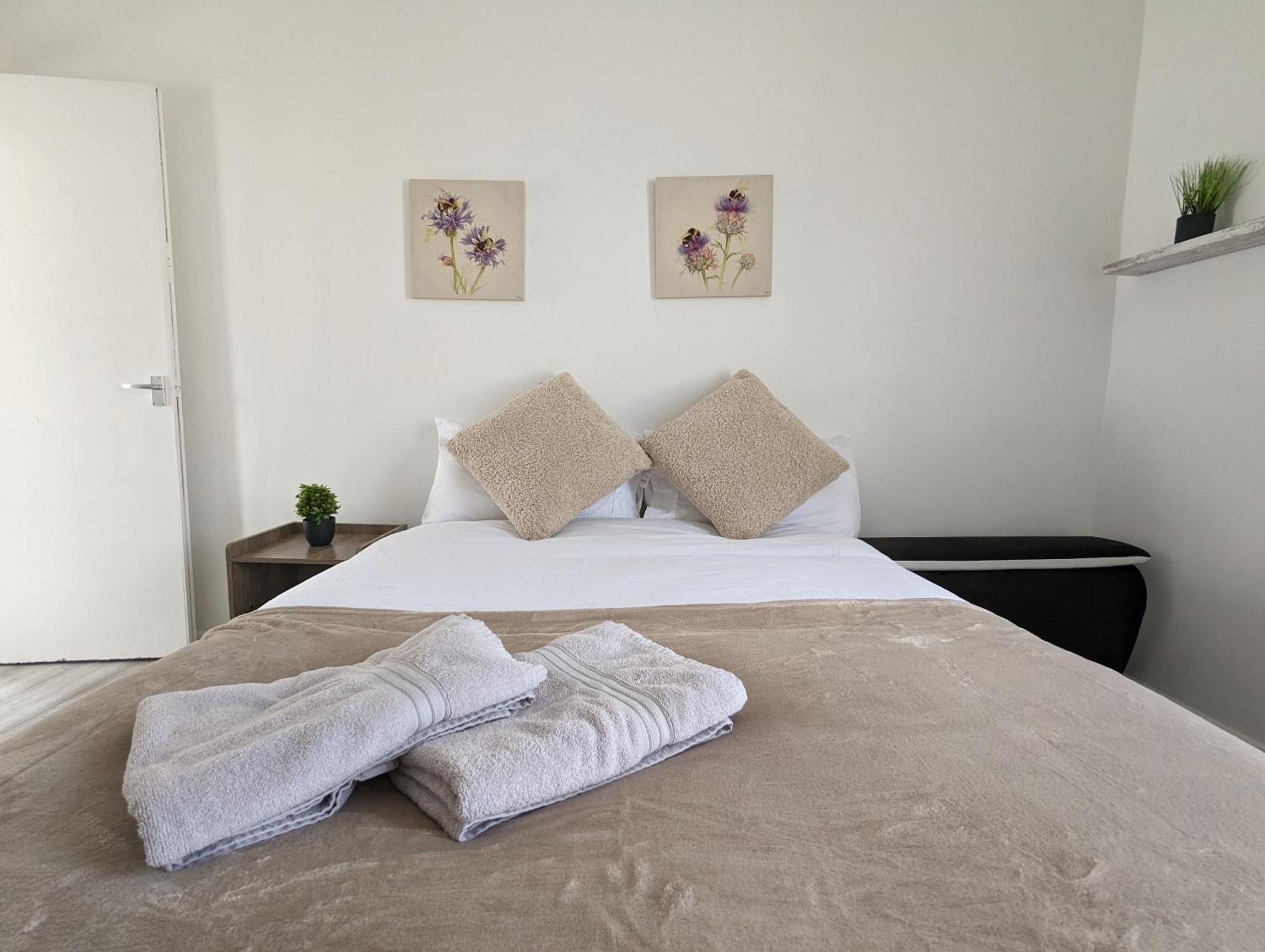Inner-city - Basic Amenites Apartment