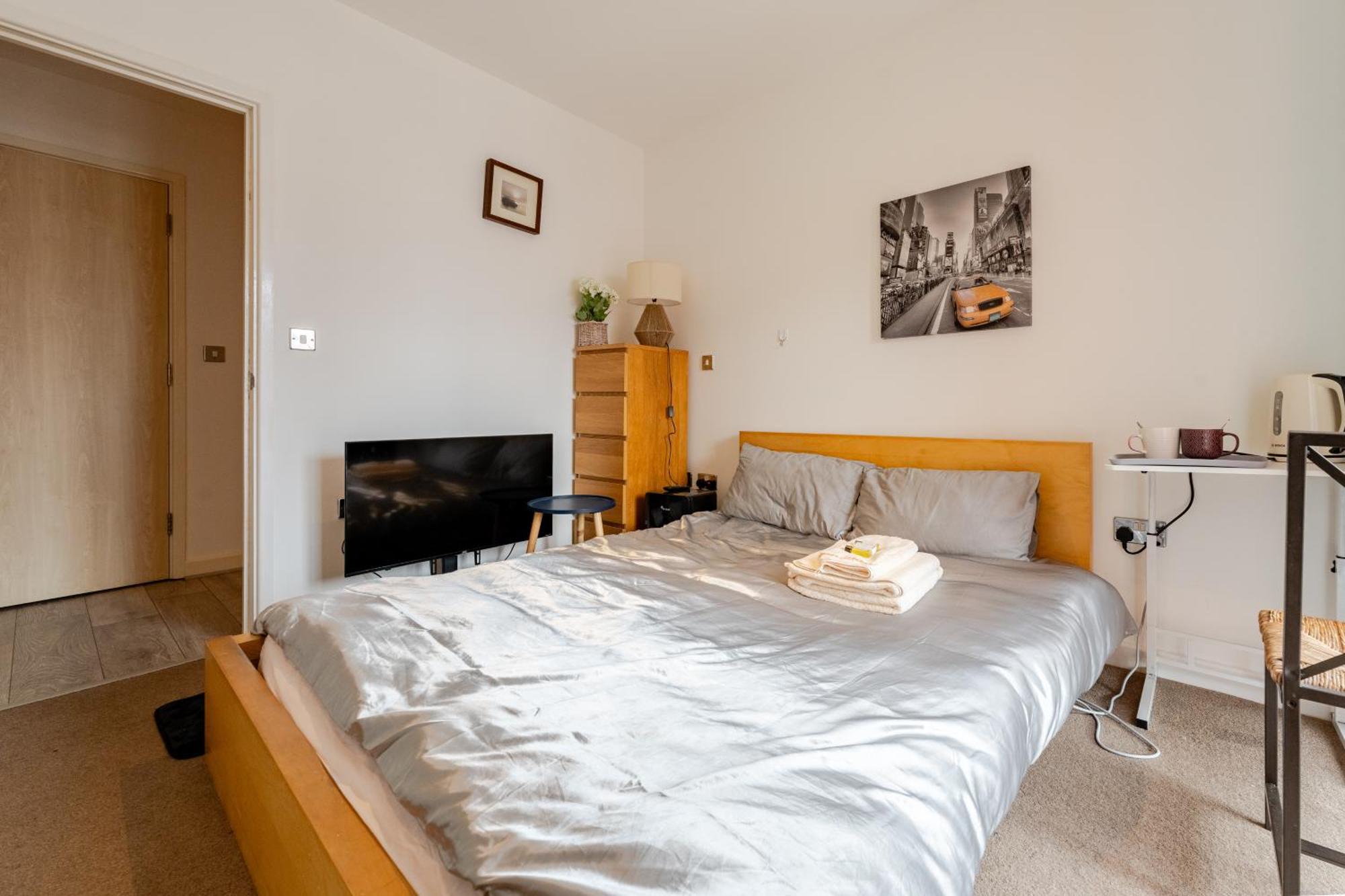 In Center - Swiftstay Homestay Cardiff