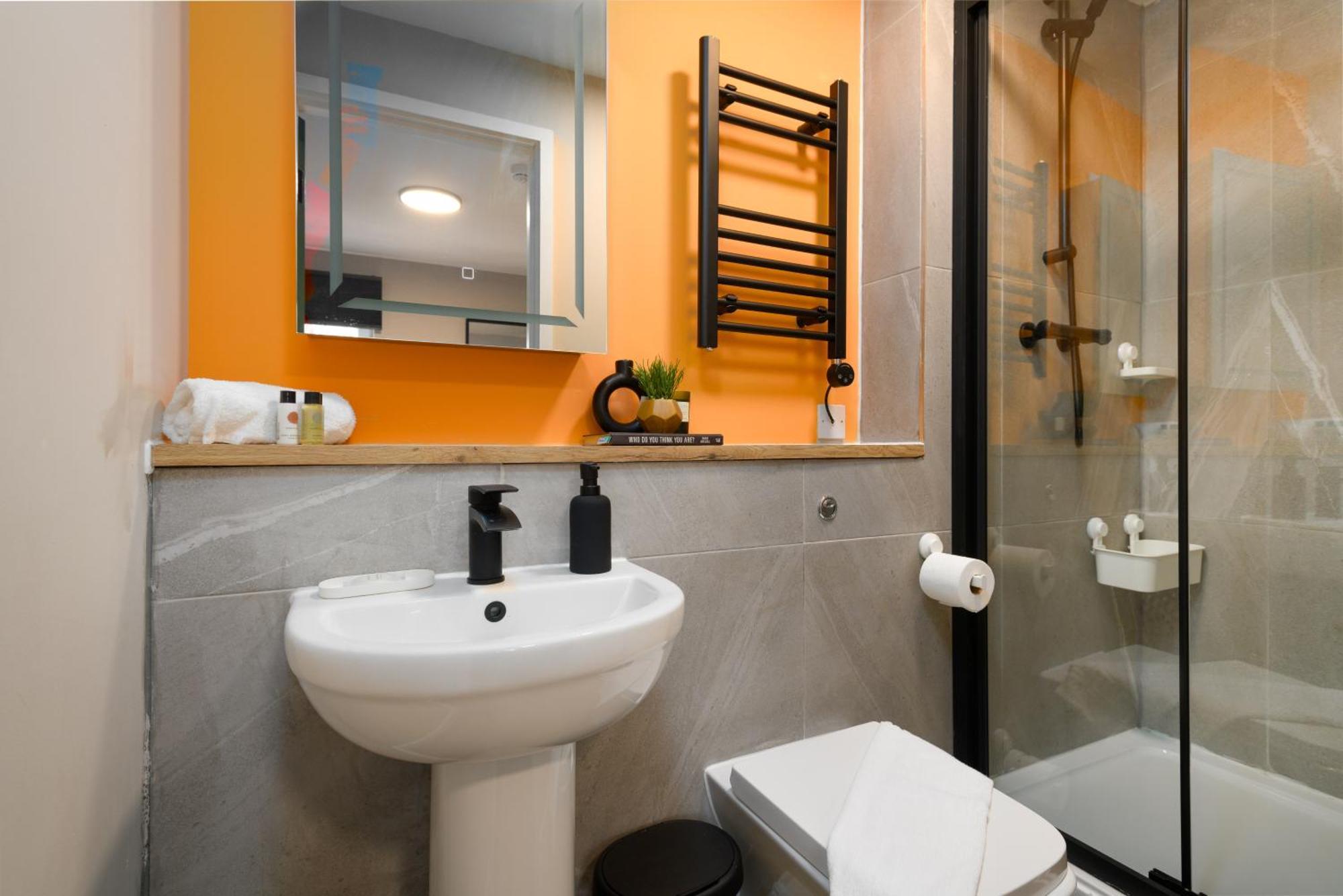 Gad By Koya Homes - 2 Ensuite Bedroom Apartment, Centre, Free Parking Cardiff