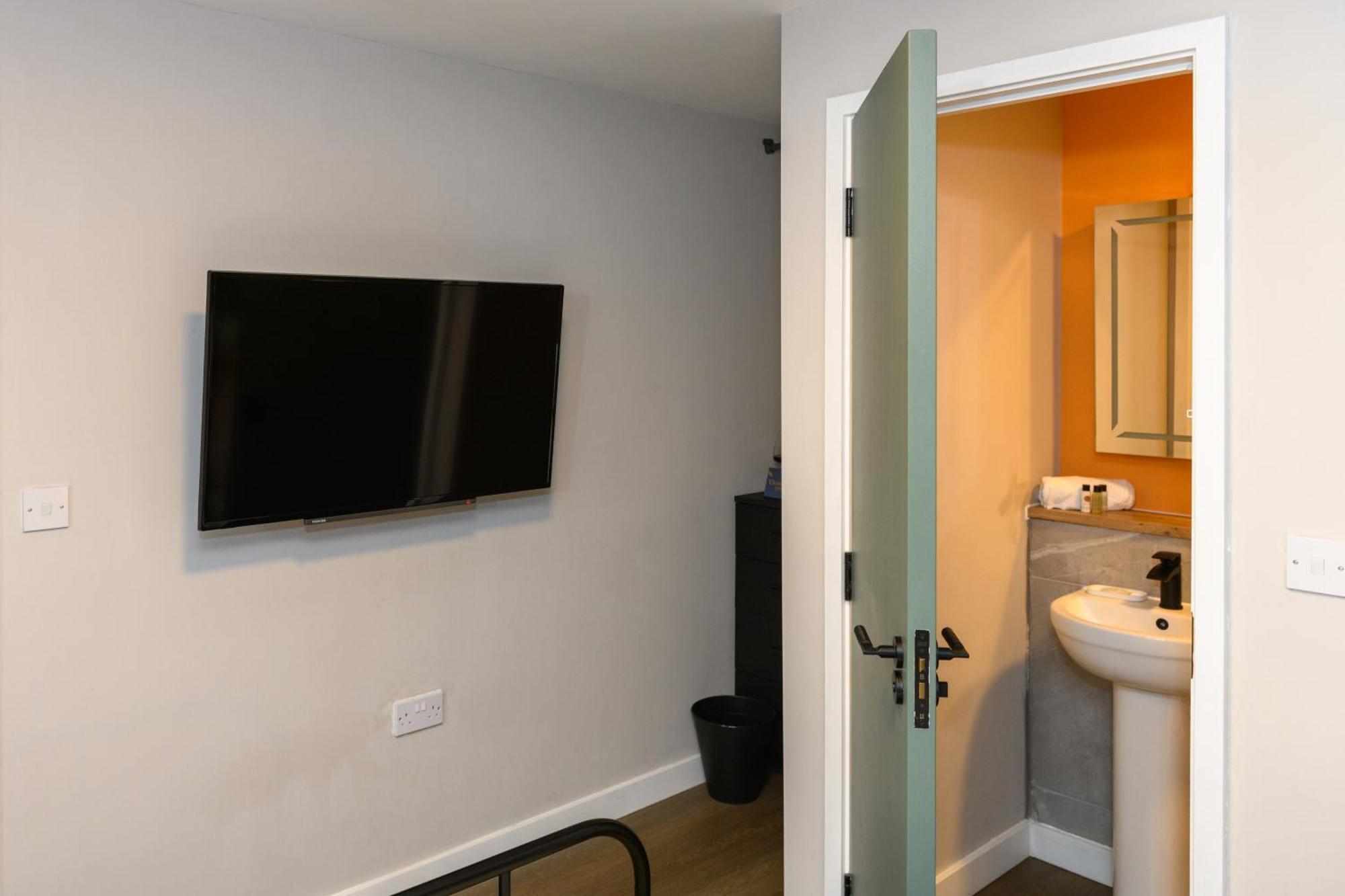 Gad By Koya Homes - 2 Ensuite Bedroom Apartment, Centre, Free Parking Cardiff