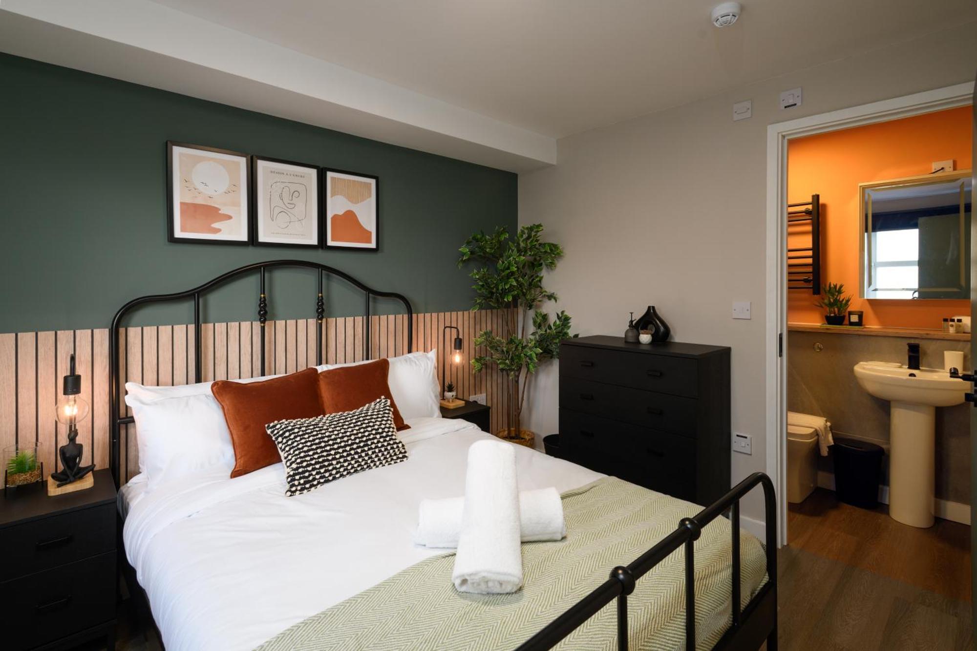 Gad By Koya Homes - 2 Ensuite Bedroom Apartment, Centre, Free Parking *