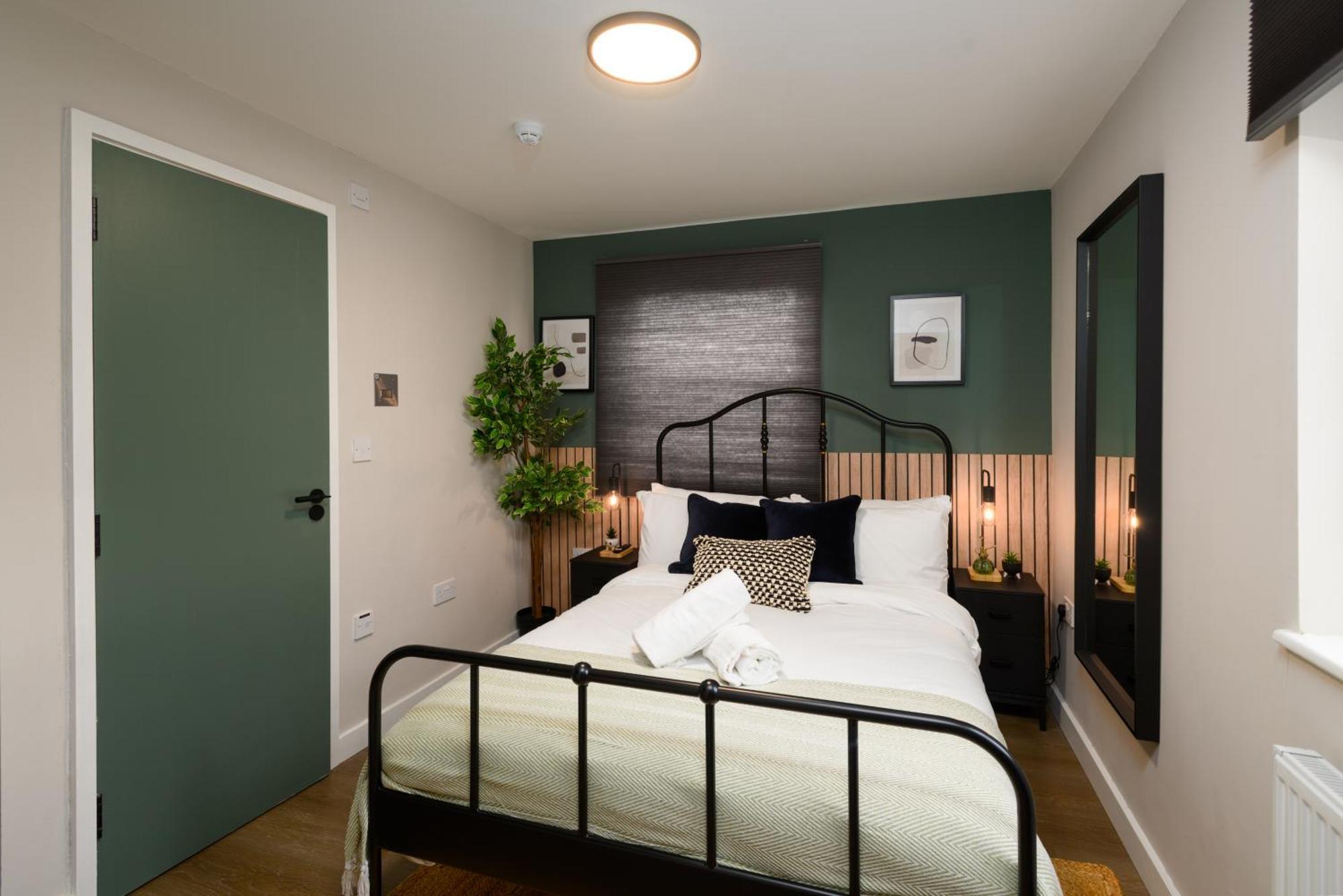 Gad By Koya Homes - 2 Ensuite Bedroom Apartment, Centre, Free Parking