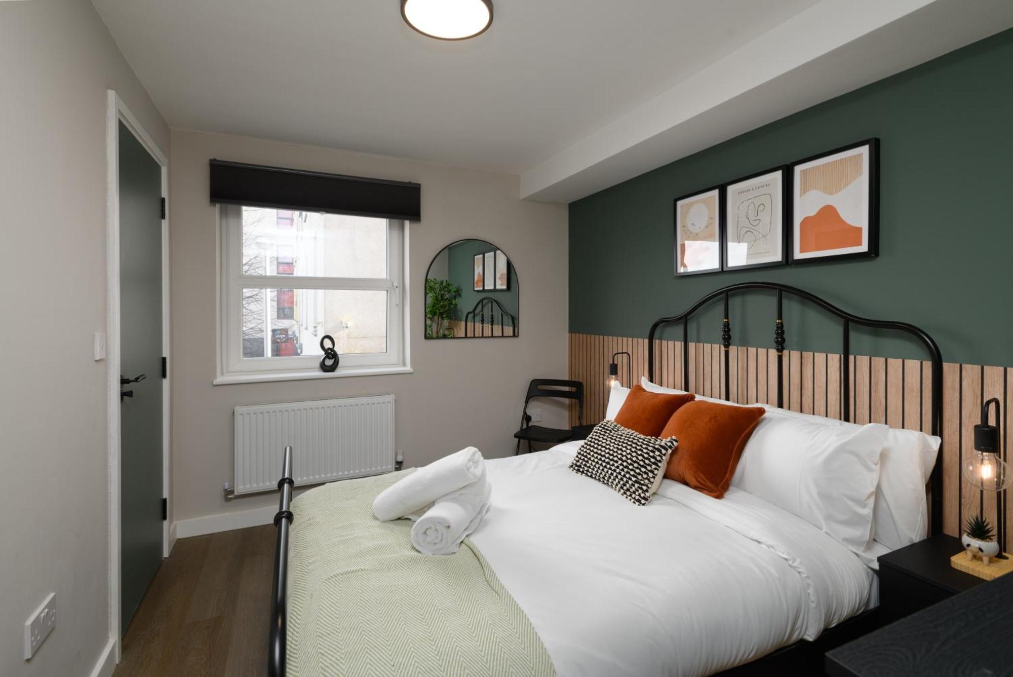 Apartment Gad By Koya Homes - 2 Ensuite Bedroom Apartment, Centre, Free Parking