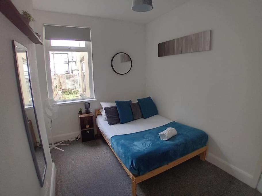 Large Family Location 3 Double Bedrooms And 1 Single Bedroom Holiday home