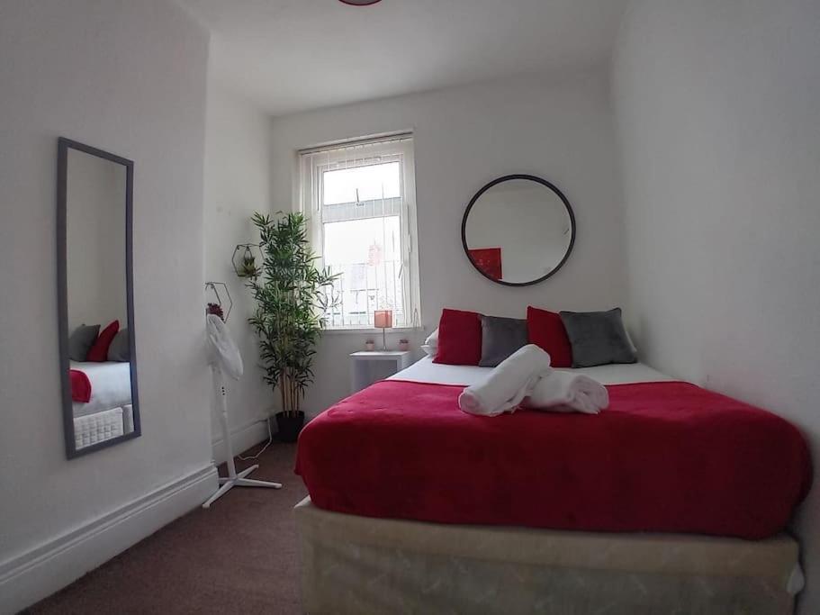 Large Family Location 3 Double Bedrooms And 1 Single Bedroom Holiday home Cardiff