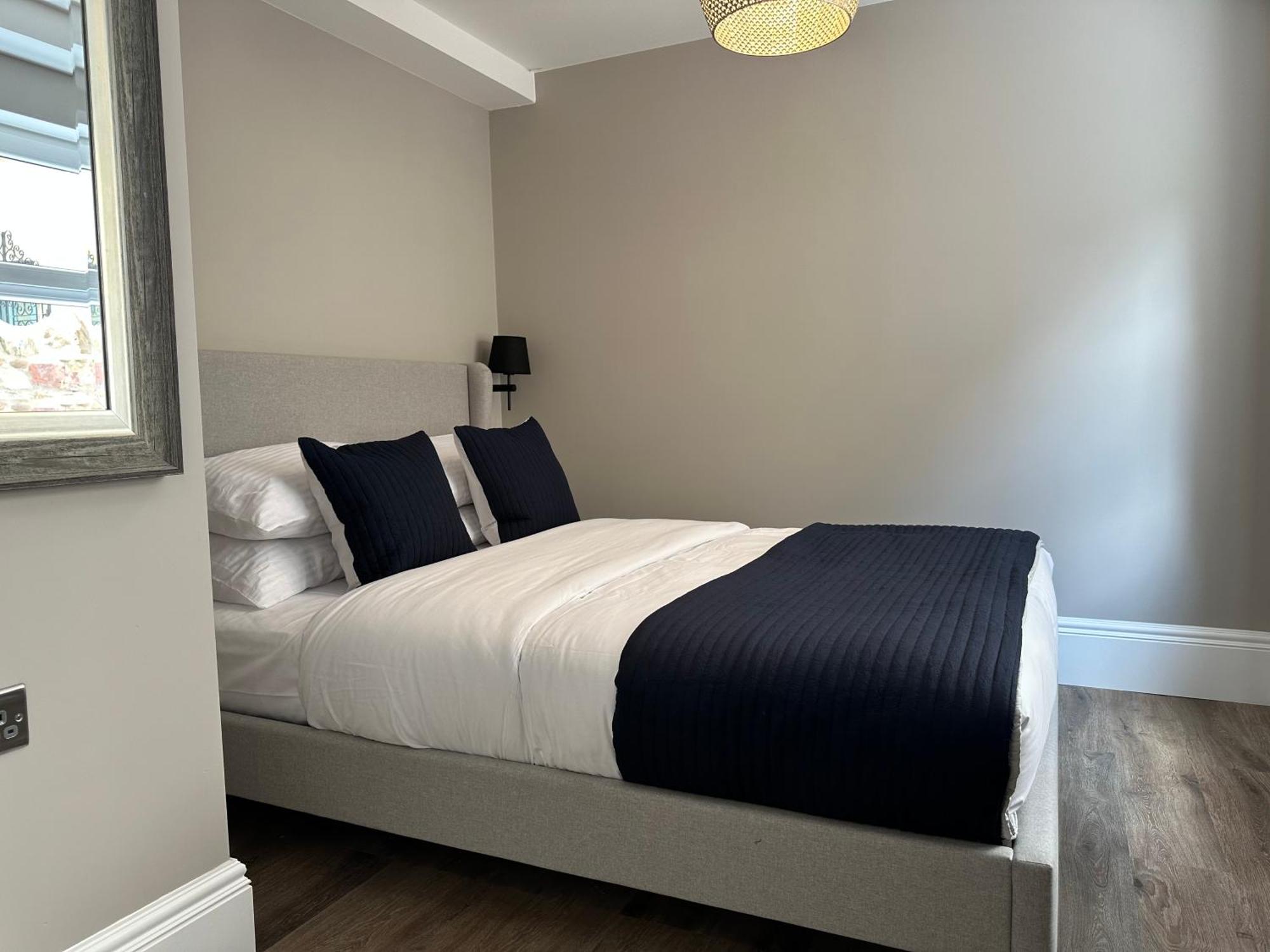Central Studios Hotel *